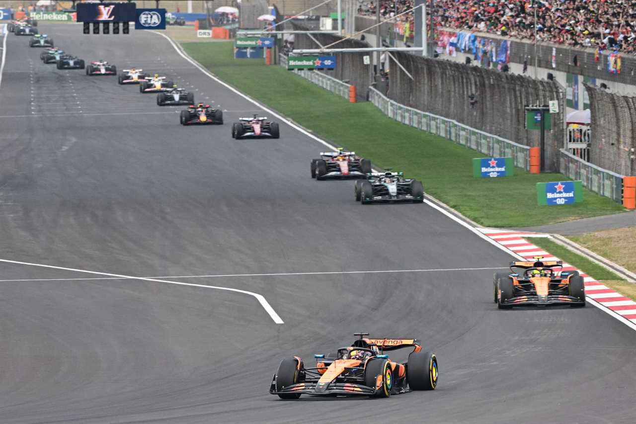 Oscar Piastri leading a Formula One race.